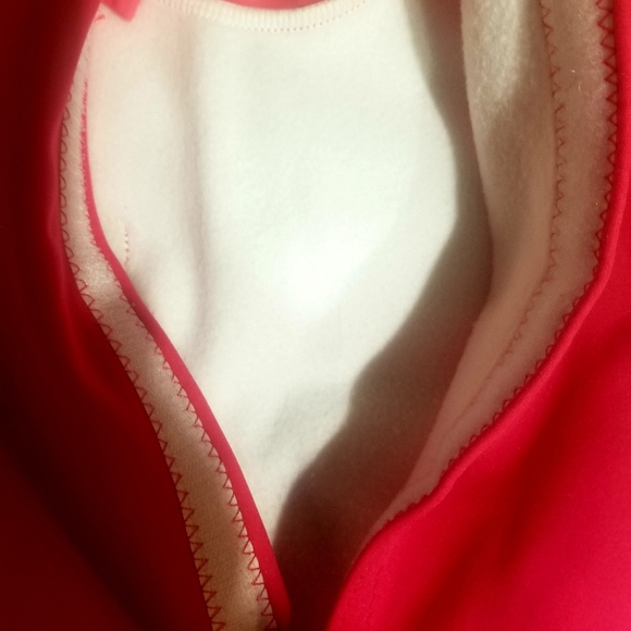 Swimwear - Picture 4 of 8